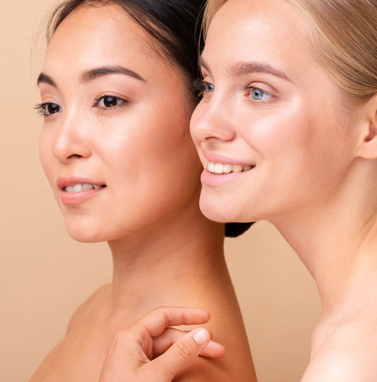 Two female models using Vinne products