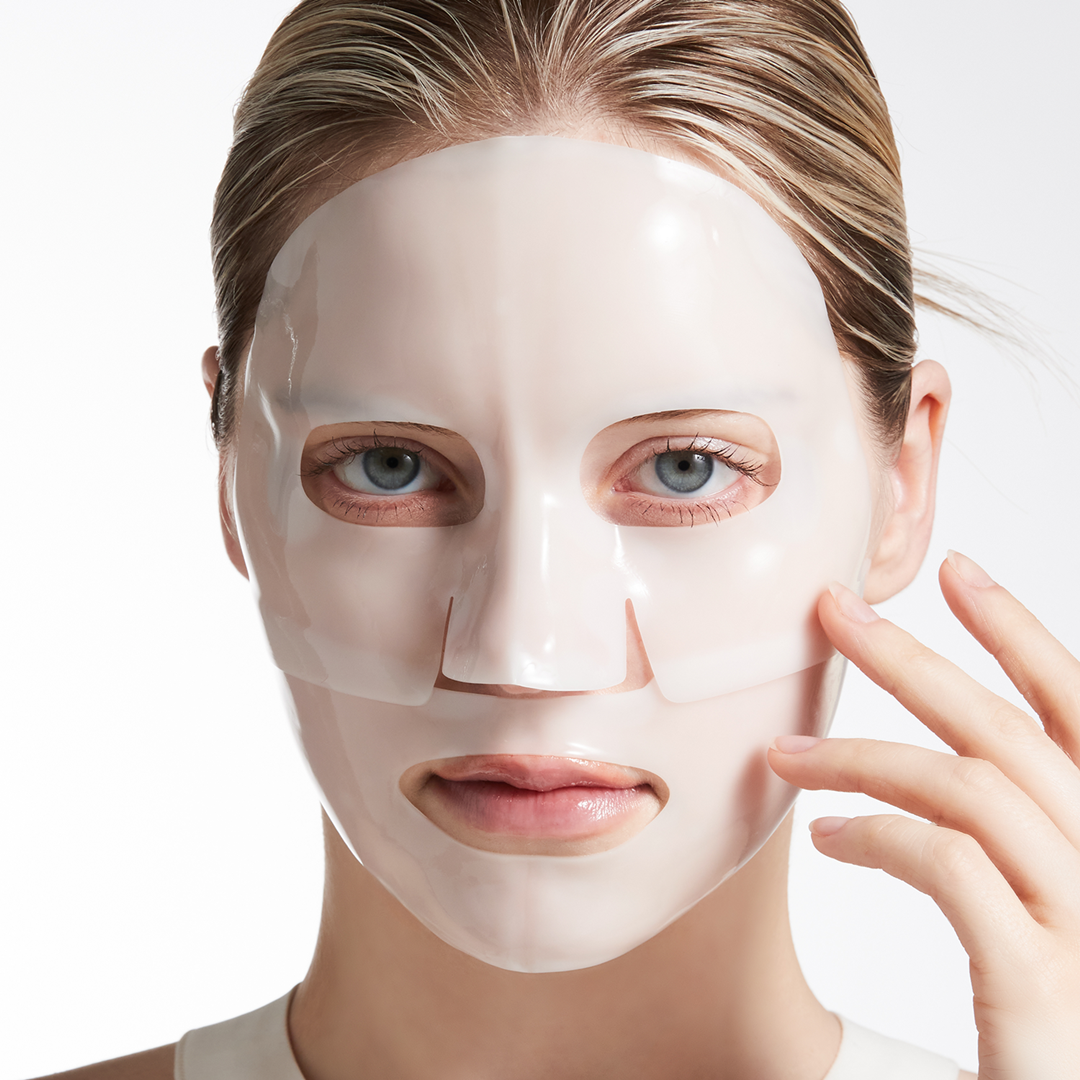 Perfect skin prep: Using a collagen mask before VINNE cushion