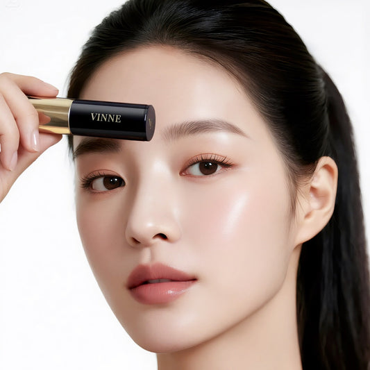 Natural-looking hairline correction with VINNE Hair Cushion.