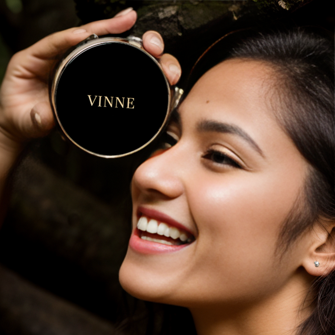 VINNE's top Korean cushion foundation rivals Perfect Diary. With SPF50, it's ideal for all skins, blending beauty and care in one compact