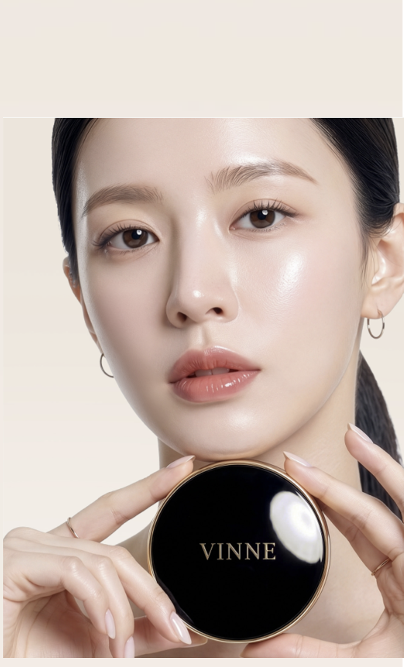 Vinne July – Clean Skin Makeup